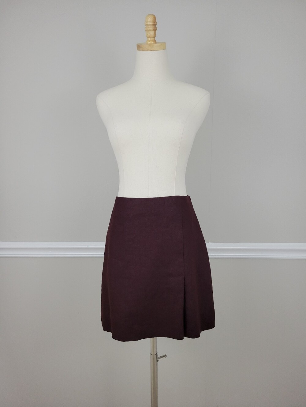 Madewell 100% Linen Mini Skirt in Deep Plum